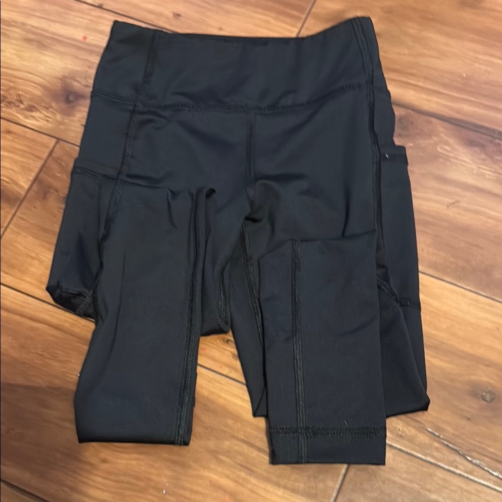 Black Athletic Leggings